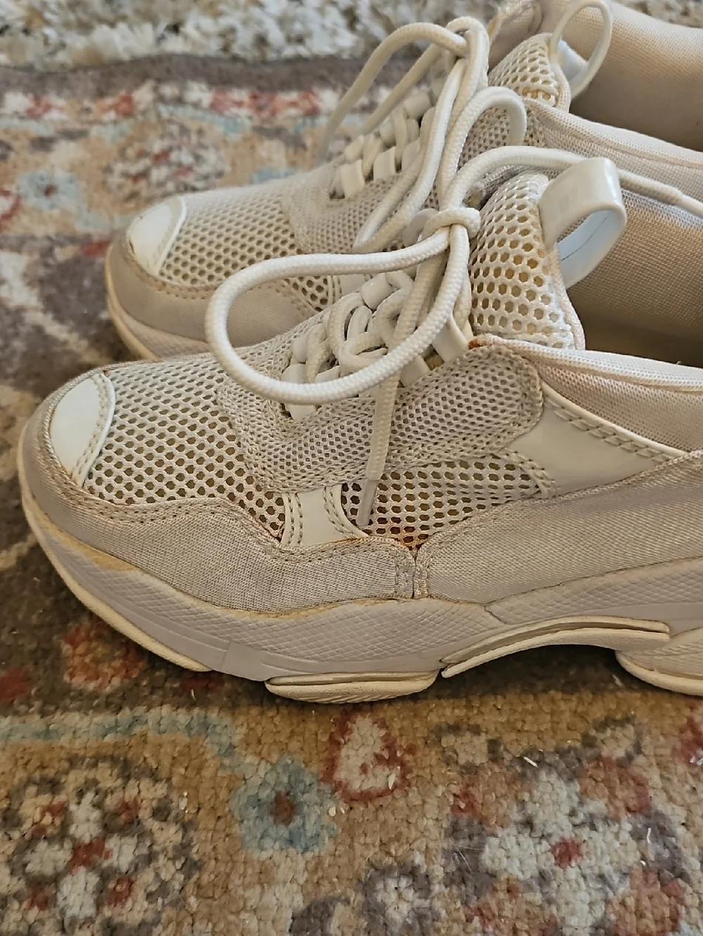 JEFFREY CAMPBELL 'Lo Fi' Sneakers White Size 7.5M Very Good Pre-owned!